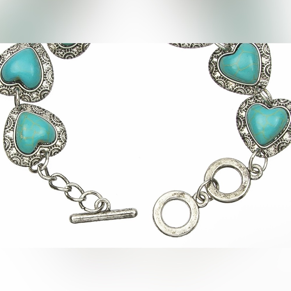 Turquoise Heart Bracelet with Silver Accents - Picture 4 of 4